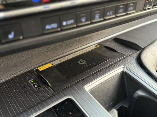 2022 Toyota Sienna XSE 7 Passenger