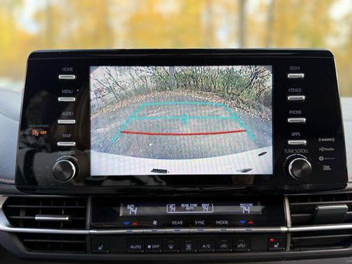 2022 Toyota Sienna XSE 7 Passenger