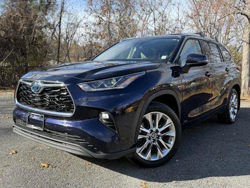 2023 Toyota Highlander Hybrid Limited