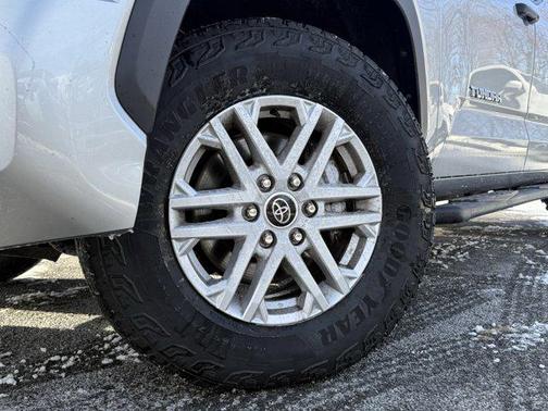 2022 Toyota Tundra SR5