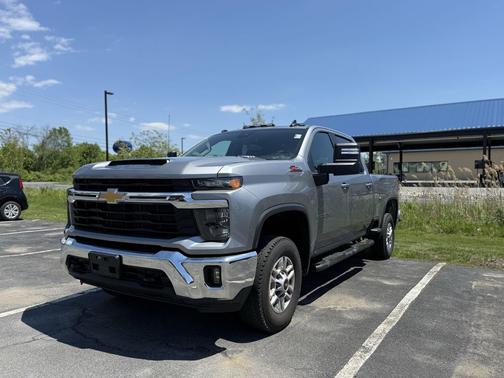 Sterling Gray Metallic 2025 Chevrolet Silverado 2500 LT