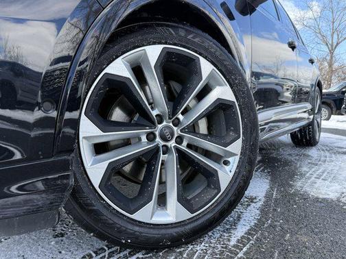 2020 Audi Q7 55 Prestige