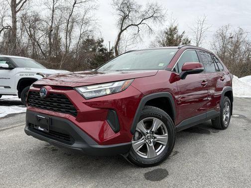 2024 Toyota RAV4 Hybrid XLE