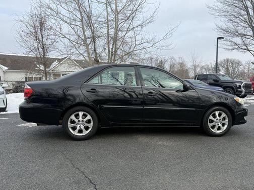 2005 Toyota Camry SE