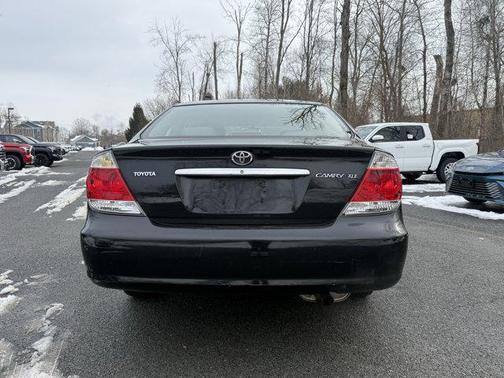2005 Toyota Camry SE