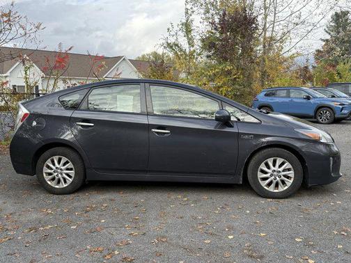 2012 Toyota Prius Plug-in Advanced