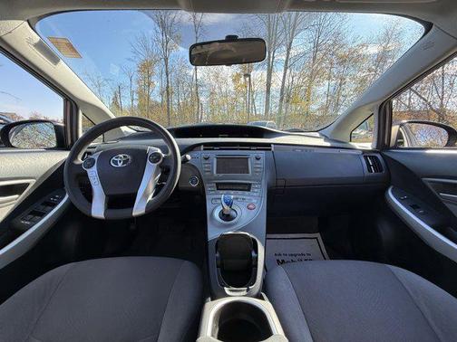 2012 Toyota Prius Plug-in Advanced