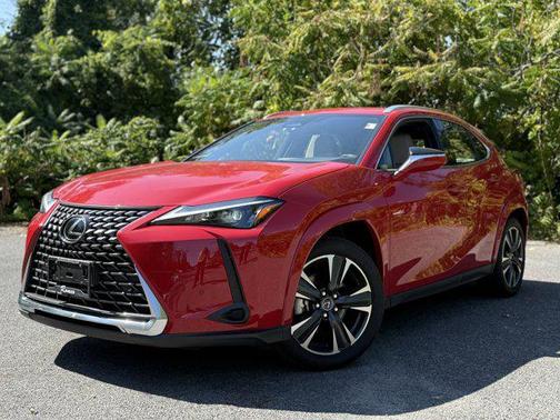 2025 Lexus UX 300h Premium