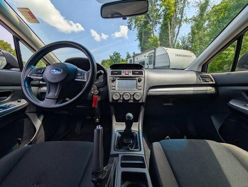2016 Subaru Impreza 2.0i
