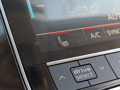 2021 Audi Q7 45 Premium
