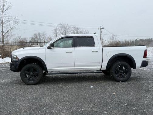 2019 RAM 1500 SLT