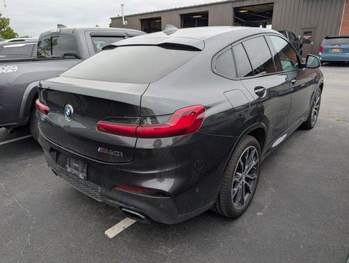 2021 BMW X4 M40i
