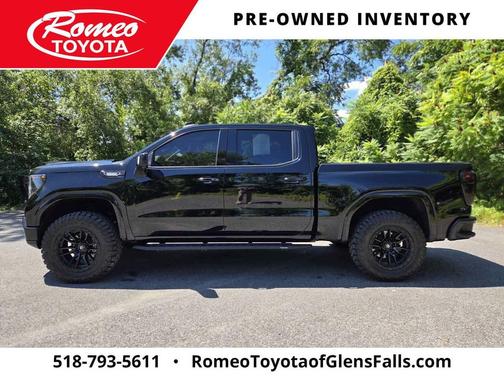 Onyx Black 2022 GMC Sierra 1500 Elevation