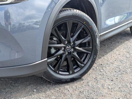 2022 Mazda CX-5 Carbon Edition