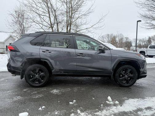2019 Toyota RAV4 Hybrid SE