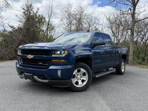 Deep Ocean Blue Metallic 2019 Chevrolet Silverado 1500 2LT