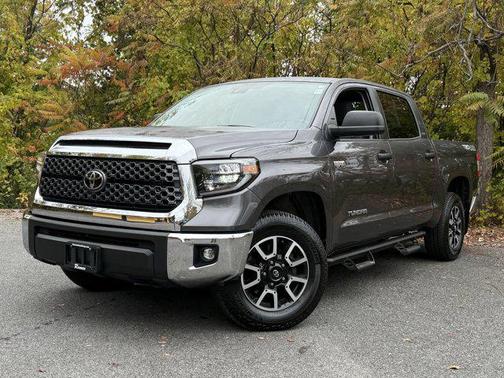 2020 Toyota Tundra SR5