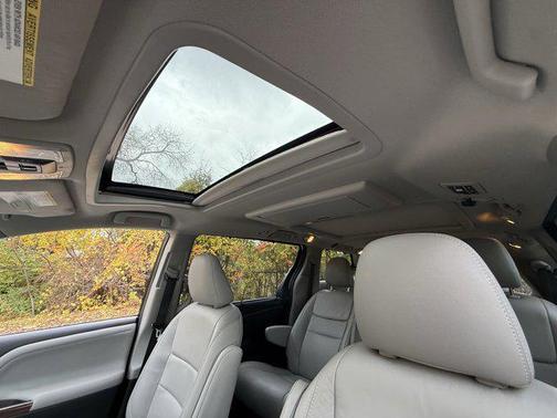 2015 Toyota Sienna Limited