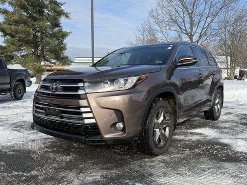 2017 Toyota Highlander Limited