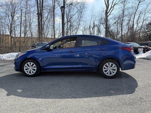 2019 Hyundai Accent SE