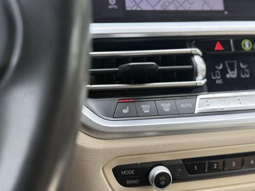 Jet Black 2020 BMW 330 xDrive