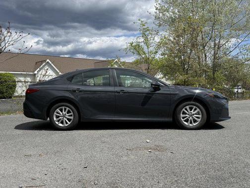 Underground 2025 Toyota Camry LE