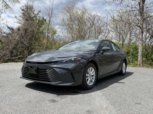 Underground 2025 Toyota Camry LE