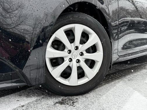 2023 Toyota Corolla Hybrid LE