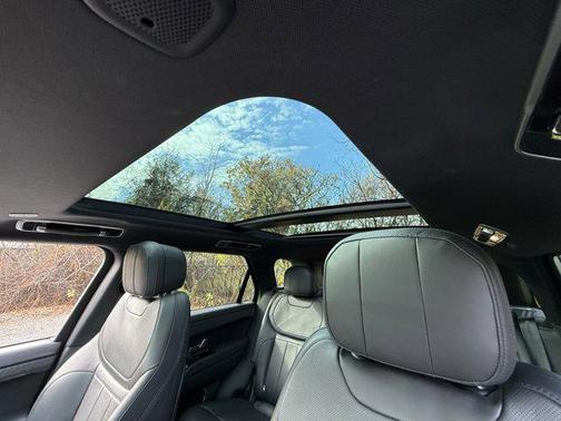 2024 Land Rover Range Rover Sport SE