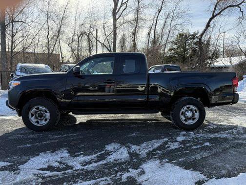 2023 Toyota Tacoma SR