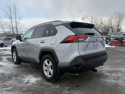 2021 Toyota RAV4 Hybrid LE