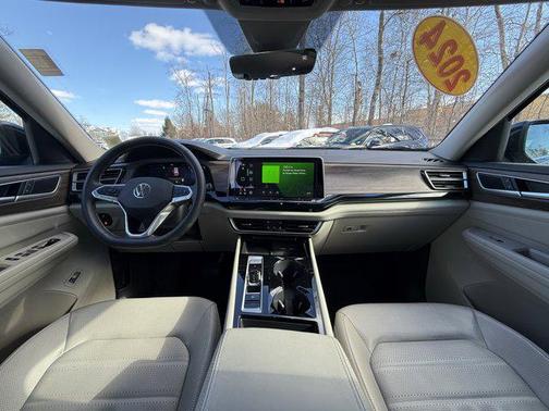 2024 Volkswagen Atlas 2.0T SEL