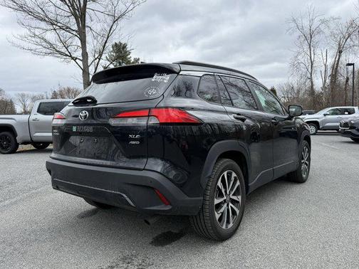 2022 Toyota Corolla Cross XLE