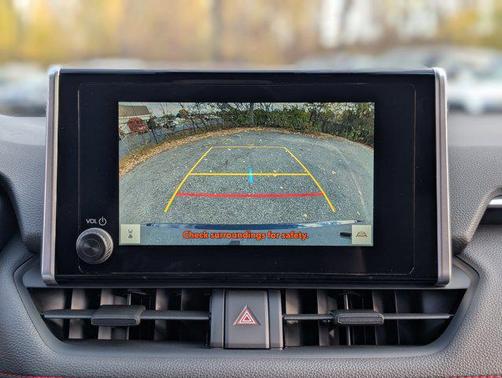 2025 Toyota RAV4 Hybrid SE