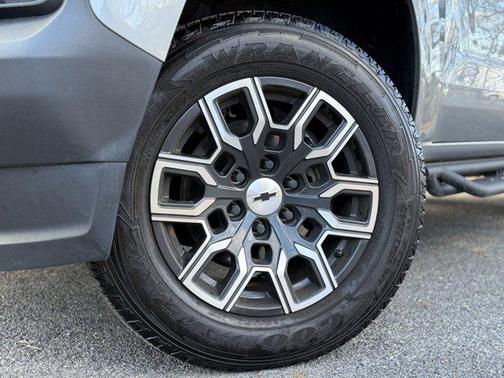 2023 Chevrolet Colorado WT