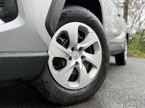Magnetic Gray Metallic 2023 Toyota RAV4 LE