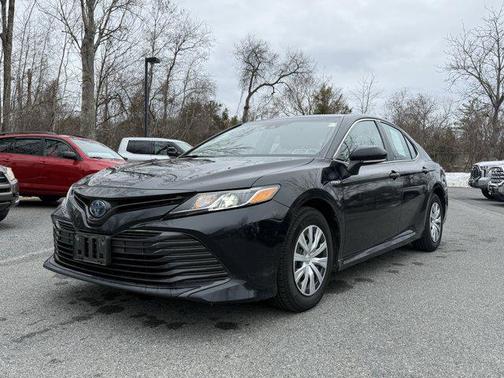 Midnight Black Metallic 2020 Toyota Camry LE