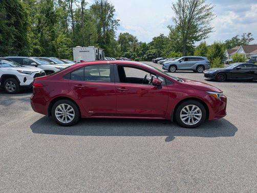 2024 Toyota Corolla Hybrid LE