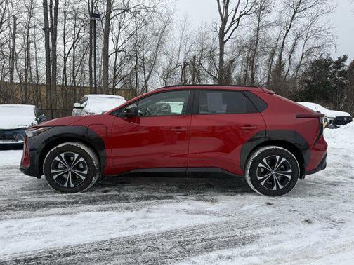 2024 Toyota bZ4X XLE