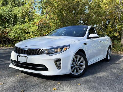 2018 Kia Optima S