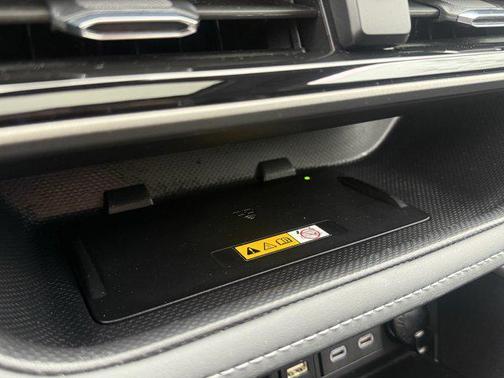 2025 Toyota Highlander Hybrid XLE