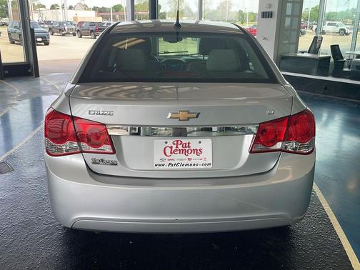 Silver Ice Metallic 2013 Chevrolet Cruze 1LT