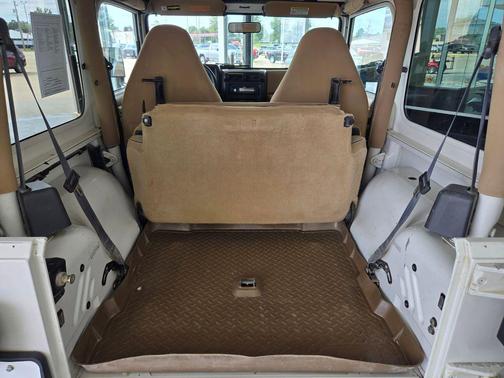 1997 Jeep Wrangler Sahara