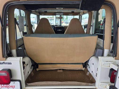 1997 Jeep Wrangler Sahara