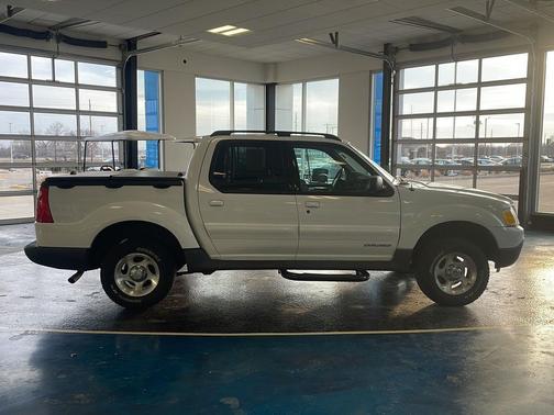 2002 Ford Explorer Sport Trac Base