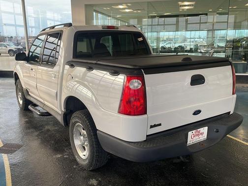 2002 Ford Explorer Sport Trac Base