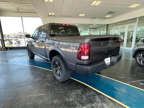 2024 RAM 1500 Classic Warlock Crew Cab 4x4 5'7' Box