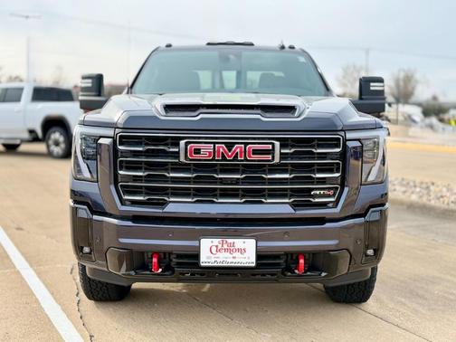 2026 GMC Sierra 2500 AT4