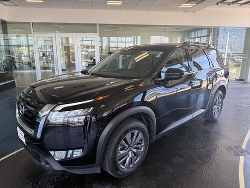 Super Black 2025 Nissan Pathfinder SV 4WD