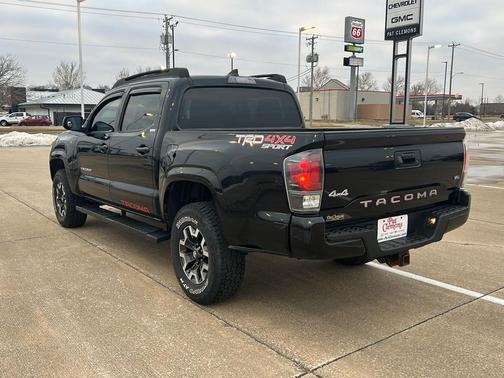 2016 Toyota Tacoma SR5